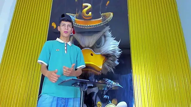 Dante Brown1  online show from October 24, 9:44 pm