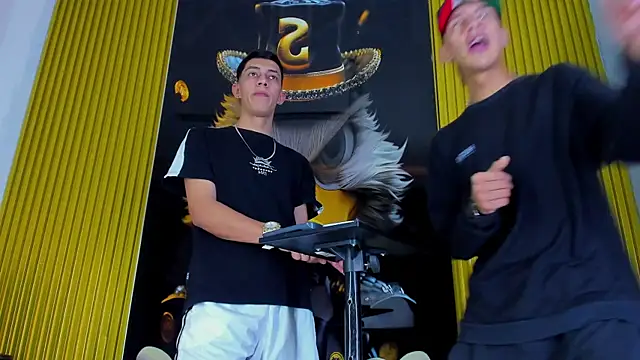 Dante Brown1  online show from October 27, 8:24 pm