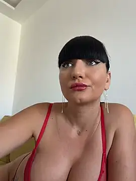 Snapshot of MysticCleo chatting on July 28, 2:13 pm MysticCleo online show from July 28, 2:13 pm