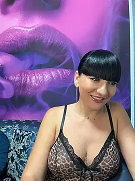 Snapshot of MysticCleo chatting on July 28, 8:12 pm MysticCleo online show from July 28, 8:12 pm