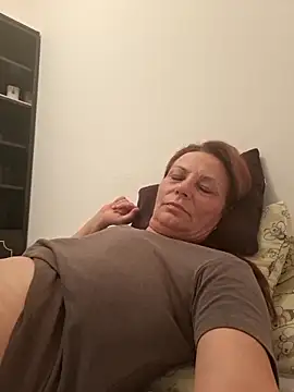 jessyca  online show from September 16, 7:48 pm