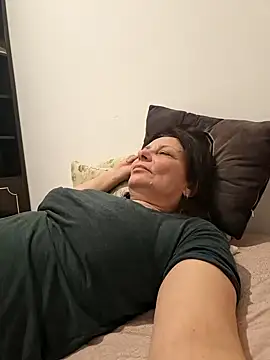 jessyca  online show from October 23, 7:12 pm