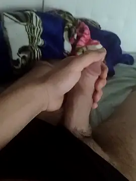 Snapshot of Yazaza1999 chatting on October 5, 6:45 am Yazaza1999 online show from October 5, 6:45 am