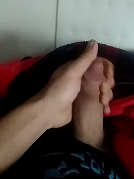 Snapshot of Yazaza1999 chatting on November 19, 10:37 am Yazaza1999 online show from November 19, 10:37 am