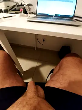 Snapshot of hpp66 chatting on November 23, 5:35 pm hpp66 online show from November 23, 5:35 pm