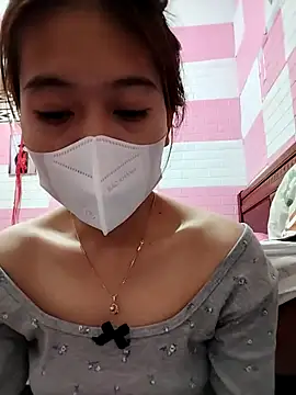 Snapshot of Zinzin9x chatting on November 4, 2:38 pm Zinzin9x online show from November 4, 2:38 pm