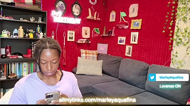 MarleyAquafina online show from September 22, 1:13 pm