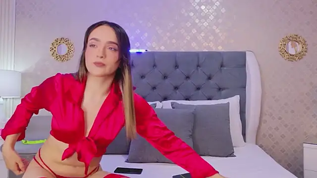 ZoeWilliis online show from May 13, 1:08 pm