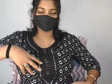 Hott Noor online show from January 11, 7:24 am