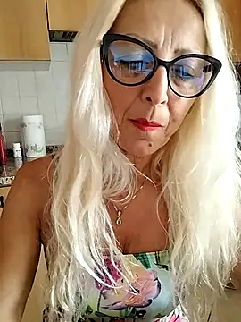 sexyBLONDE46  online show from July 4, 1:28 pm