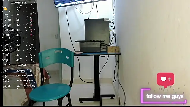 lunna noir online show from November 3, 7:26 pm