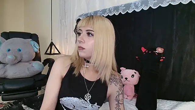 IvyBelle  online show from March 10, 11:37 am