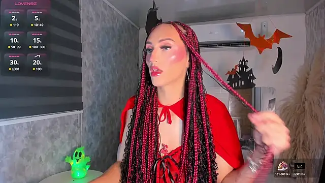 V suckscock online show from October 31, 2:40 pm