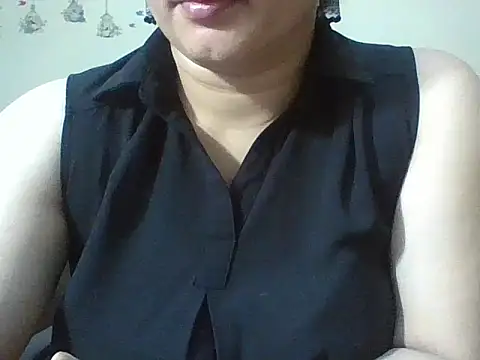 Snapshot of rekha_09 chatting on September 25, 9:46 am rekha 09 online show from September 25, 9:46 am