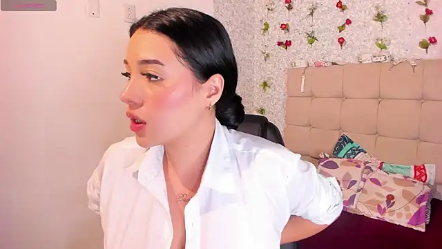 Scarlett Hot7 online show from September 12, 5:07 am