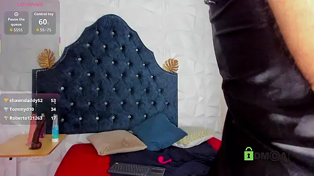  mia milf  online show from February 25, 8:51 pm