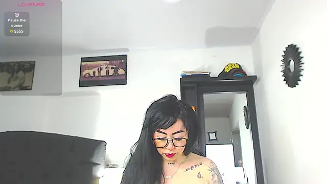 Vicky hotmilf online show from January 16, 9:02 am