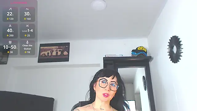 Vicky hotmilf online show from April 30, 8:20 am
