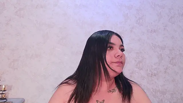 Mia and lexy online show from June 8, 3:18 am