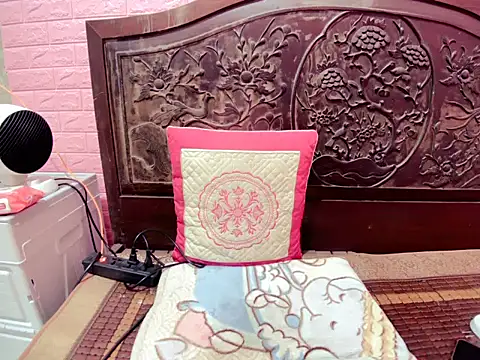 Thu yaha online show from February 1, 1:20 pm