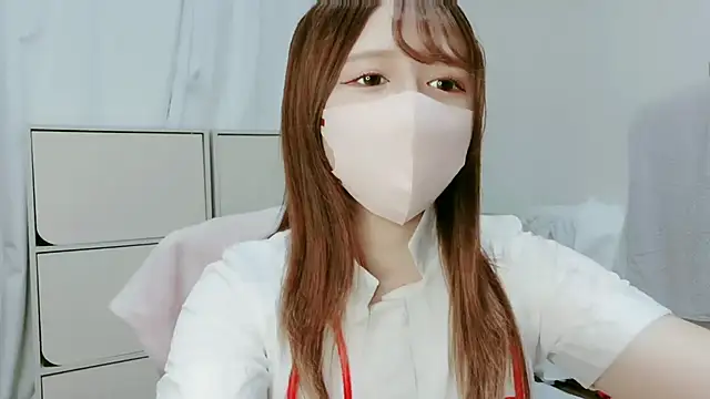 Snapshot of Hanachan_Gcup_ chatting on September 9, 1:32 pm Hanachan Gcup  online show from September 9, 1:32 pm