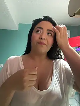 Snapshot of MyHoneyFrida chatting on October 2, 2:51 am MyHoneyFrida online show from October 2, 2:51 am