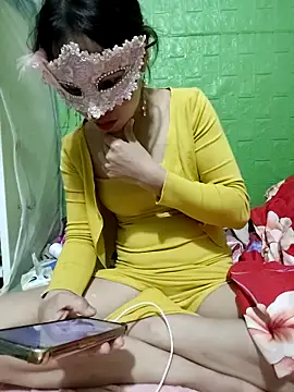 Snapshot of Tin_tanny chatting on November 23, 1:00 pm Tin tanny online show from November 23, 1:00 pm