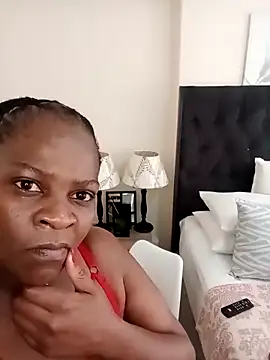 Snapshot of Creamy_Chocolatex chatting on December 1, 7:13 am Creamy Chocolatex online show from December 1, 7:13 am