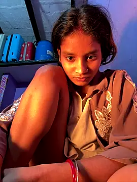 Snapshot of Hot_Mayra_ chatting on December 18, 6:52 am Hot Mayra online show from December 18, 6:52 am