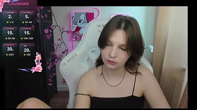AudreyyKim online show from April 25, 8:17 am