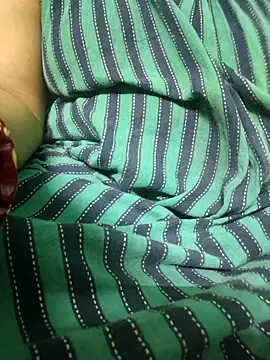 desi boudi87 online show from April 22, 5:03 pm