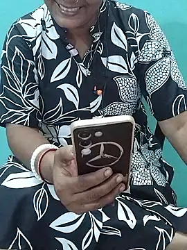 desi boudi87 online show from June 14, 8:05 am