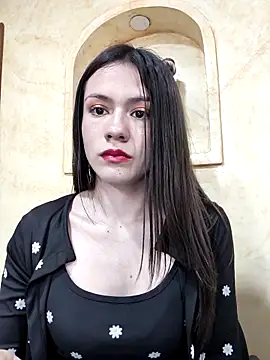 CHARLOTTE  05 online show from September 23, 3:59 pm