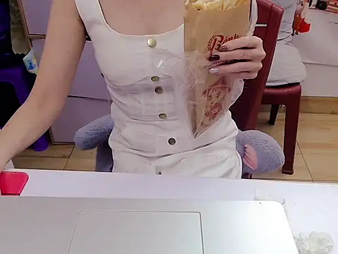 Funnygirl 9x online show from December 15, 1:32 am