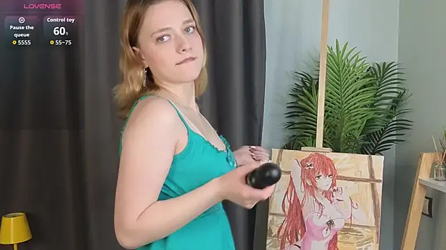 Snapshot of HollieCollelo chatting on December 16, 3:11 am HollieCollelo online show from December 16, 3:11 am