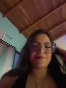 Snapshot of alilith chatting on December 15, 8:57 pm alilith online show from December 15, 8:57 pm