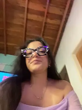 alilith online show from February 5, 6:23 pm