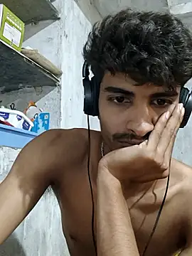 Snapshot of jitendra5834 chatting on November 4, 5:17 am jitendra5834 online show from November 4, 5:17 am