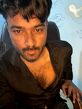 Snapshot of MeekBatgirl chatting on October 30, 7:36 pm MeekBatgirl online show from October 30, 7:36 pm