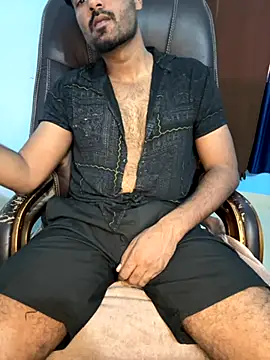 Snapshot of MeekBatgirl chatting on November 29, 11:02 am MeekBatgirl online show from November 29, 11:02 am