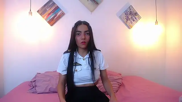 Snapshot of escar_let chatting on November 22, 4:33 am escar let online show from November 22, 4:33 am