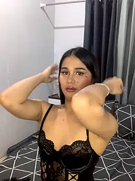 Snapshot of AngelHille chatting on October 5, 3:54 pm AngelHille online show from October 5, 3:54 pm