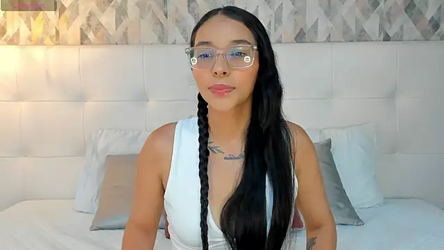 Roseaurora online show from July 27, 11:28 am