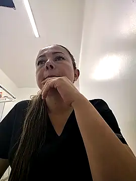 Madisson-04  online show from December 3, 2:59 pm