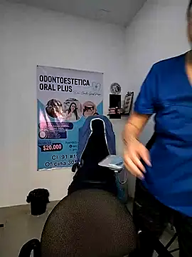 Madisson-04  online show from December 5, 6:37 pm