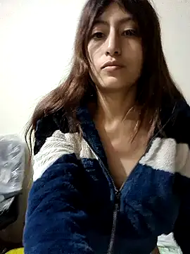 Snapshot of Clavelnegro chatting on November 18, 4:17 am Clavelnegro online show from November 18, 4:17 am