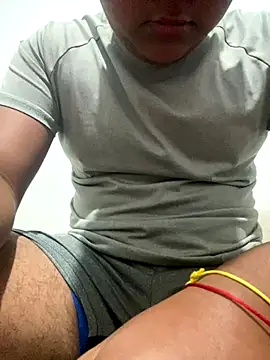 Danimiles online show from December 18, 1:11 am