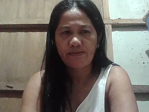 Snapshot of hotmama_063 chatting on July 22, 10:12 pm hotmama 063 online show from July 22, 10:12 pm