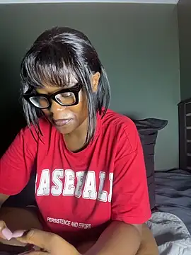 Moonzy77 online show from March 5, 12:28 am