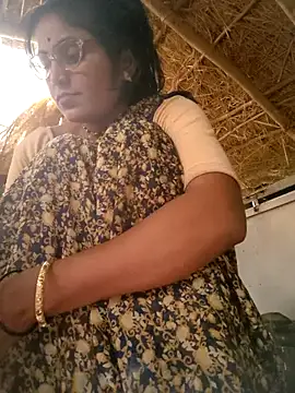 LUCKY cut online show from October 27, 3:43 am